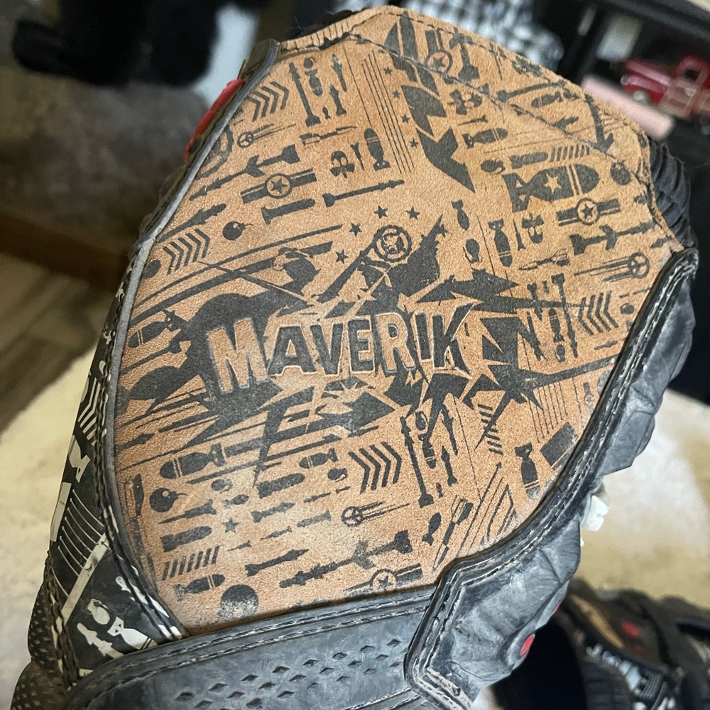 Black and White Graphic Motocross Boots, fly maverick - Picture 3 of 7